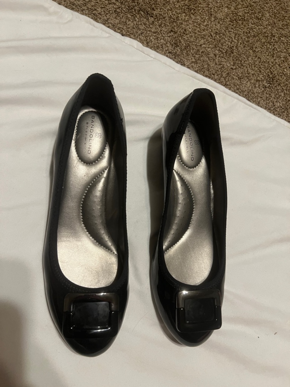 Bandolino black patent wedge   Super comfy padded insole
